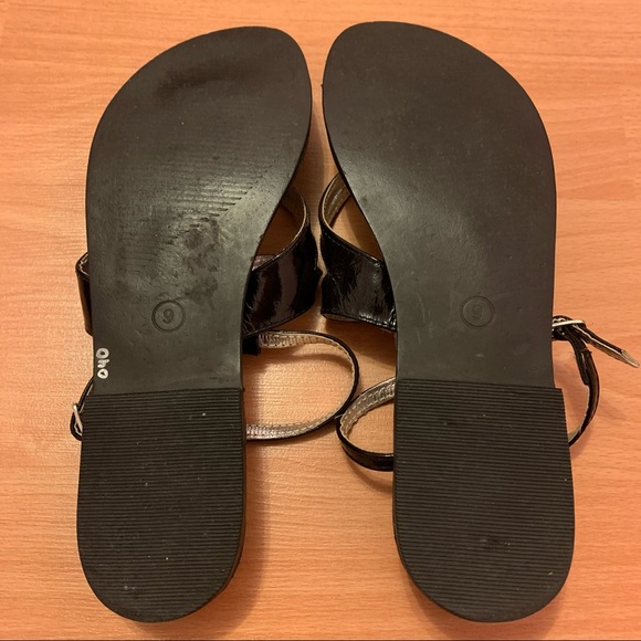 Women’s Steve Madden Strappy Sandals with Adjustable Ankle Strap - Black, Size 9 - Picture 11 of 11